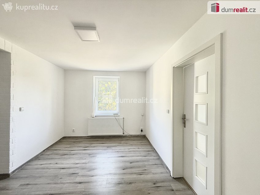 Pronájem bytu 3+kk 75 m^2 Vilsnická, Děčín 