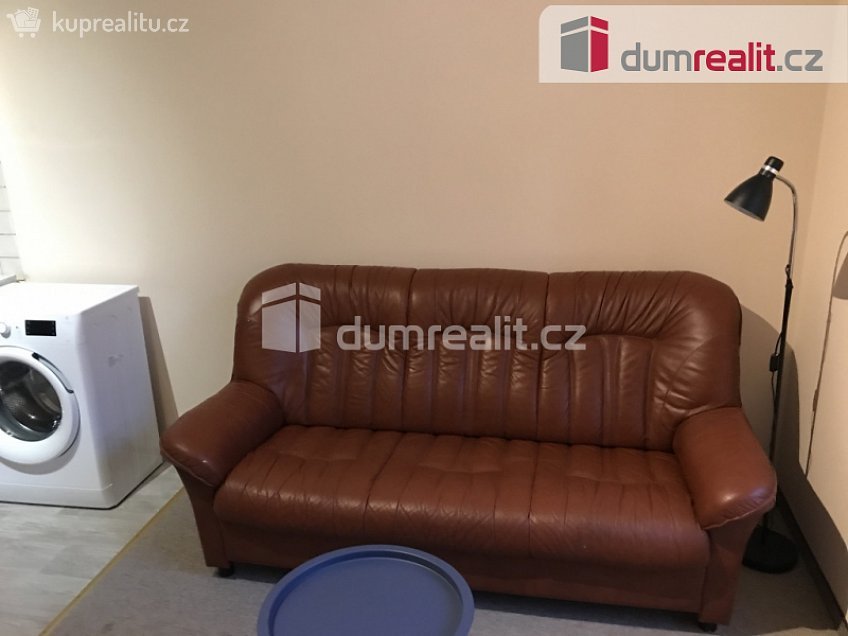Pronájem bytu 2+kk 40 m^2 Úzká, Mariánské Lázně 