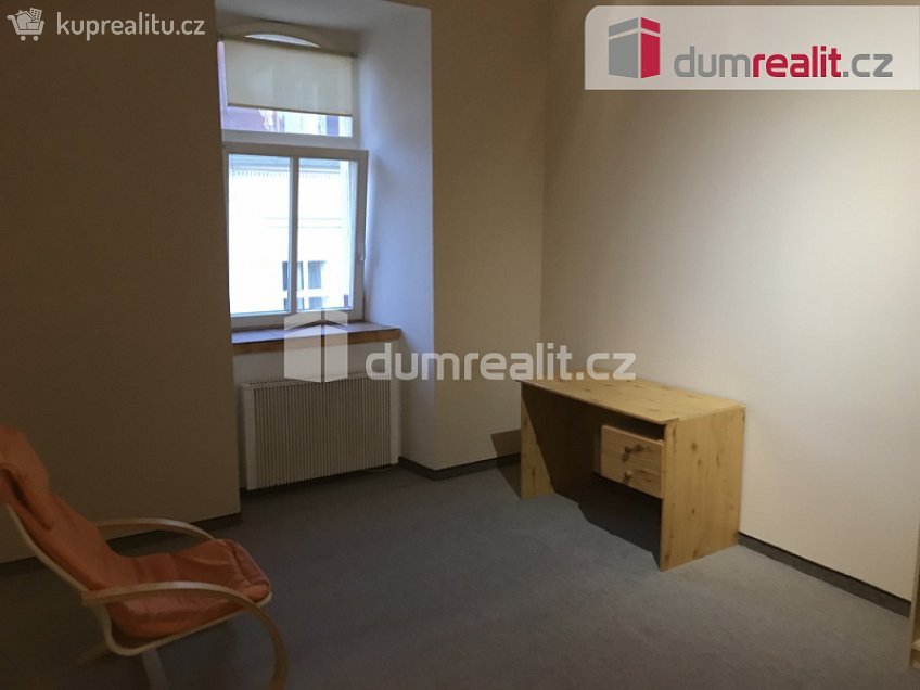 Pronájem bytu 2+kk 40 m^2 Úzká, Mariánské Lázně 