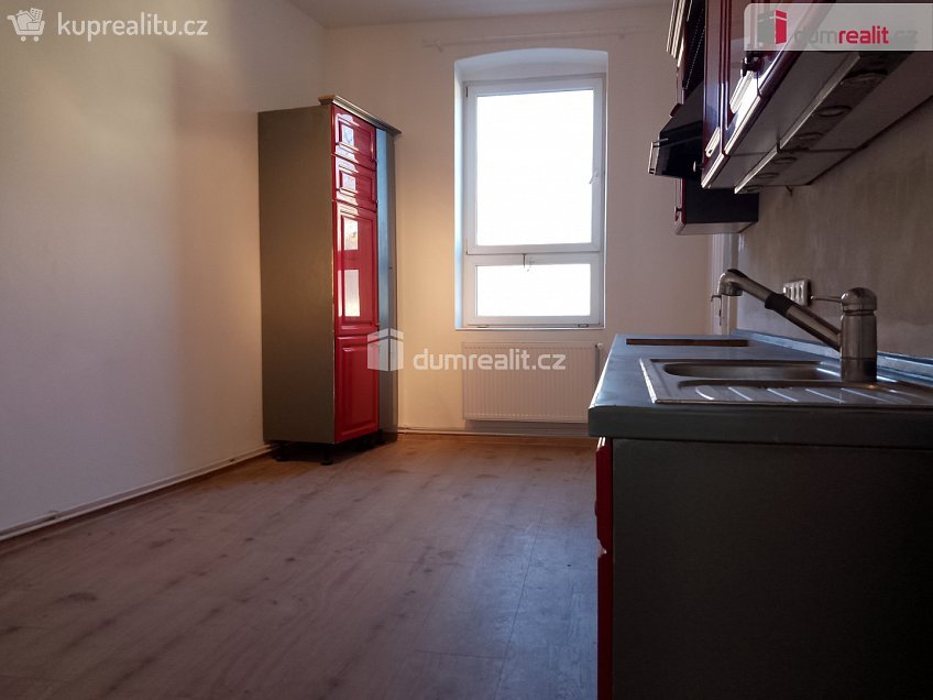 Prodej bytu 3+1 90 m^2 Sokolovská, Karlovy Vary 