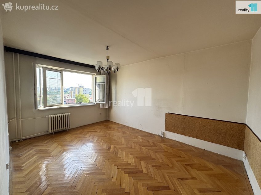 Prodej bytu 2+1 55 m^2 Zvonková, Praha 10 