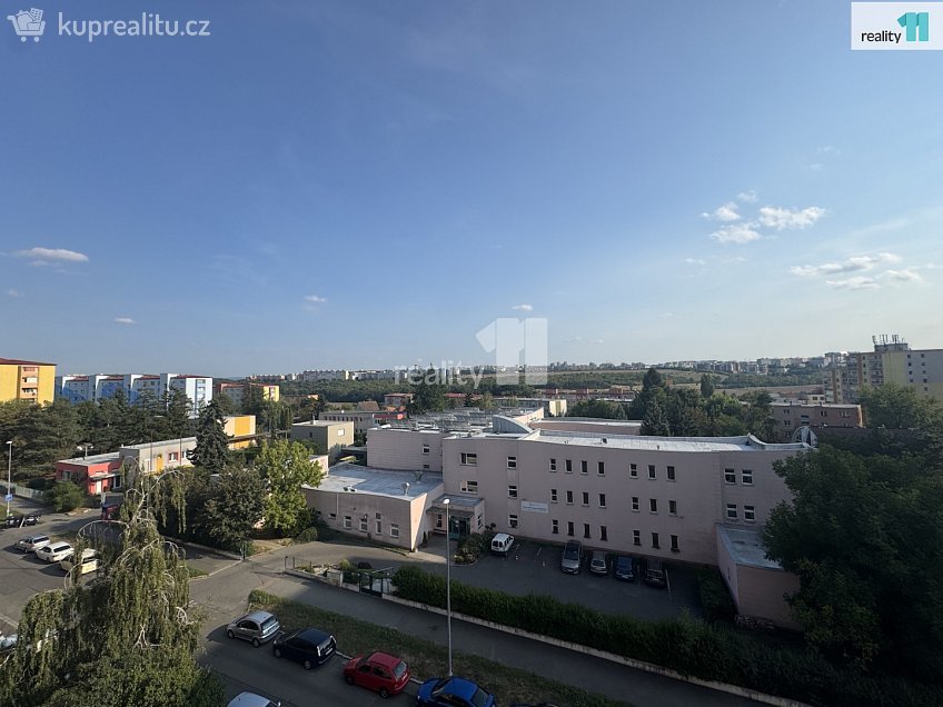 Prodej bytu 2+1 55 m^2 Zvonková, Praha 10 