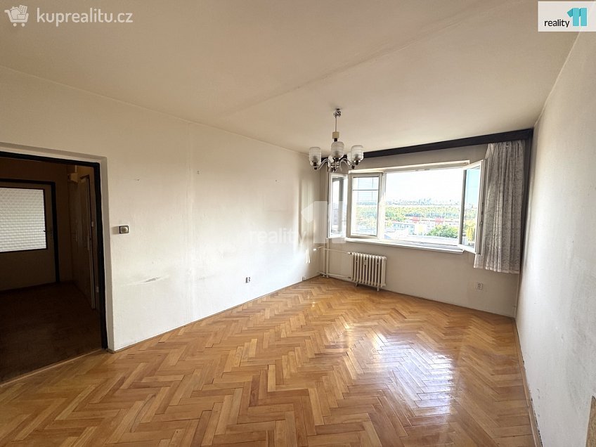 Prodej bytu 2+1 55 m^2 Zvonková, Praha 10 