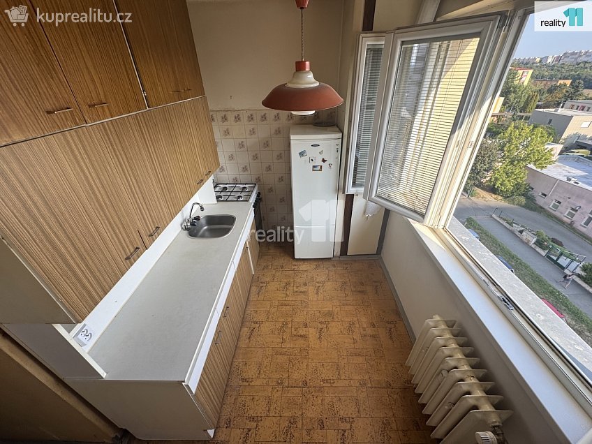 Prodej bytu 2+1 55 m^2 Zvonková, Praha 10 