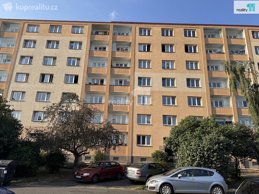 Prodej bytu 2+1 55 m^2 Zvonková, Praha 10 