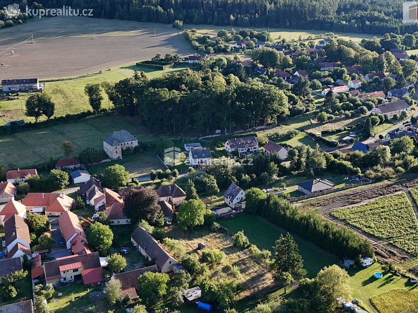 Prodej  rodinného domu 195 m^2 Drahenice, Drahenice 