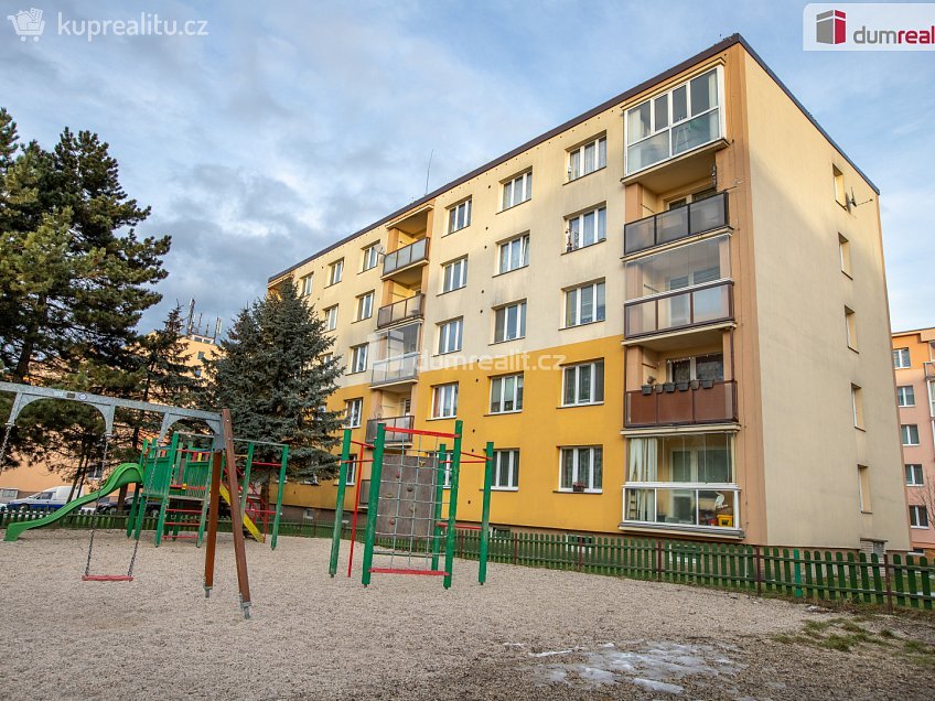 Pronájem bytu 2+1 63 m^2 Křivoklátská, Nové Strašecí 