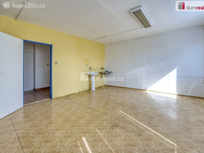 Pronájem bytu 3+kk 88 m^2 Kojetická, Neratovice 