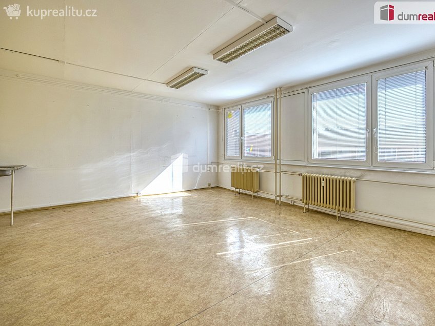 Pronájem bytu 3+kk 88 m^2 Kojetická, Neratovice 