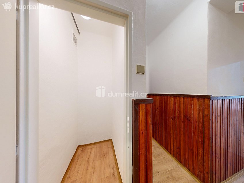 Pronájem bytu 2+1 75 m^2 Dolní náměstí, Opava 
