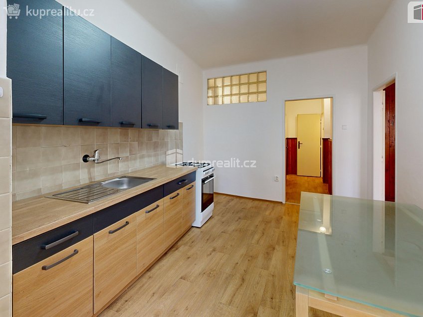 Pronájem bytu 2+1 75 m^2 Dolní náměstí, Opava 