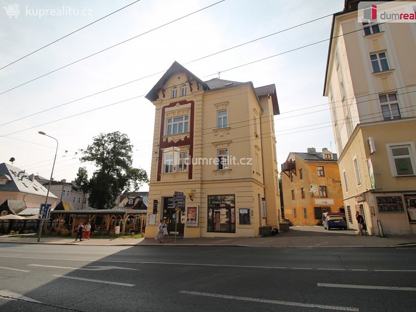 Pronájem bytu 1+kk 25 m^2 Hlavní třída, Mariánské Lázně 
