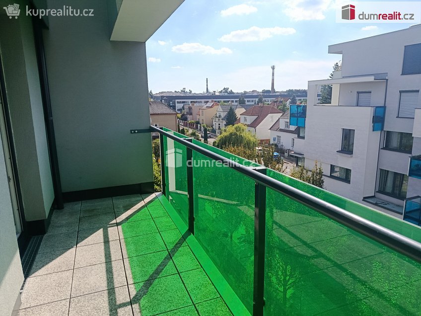 Pronájem bytu 3+kk 65 m^2 Nepomuckých, Praha 18 