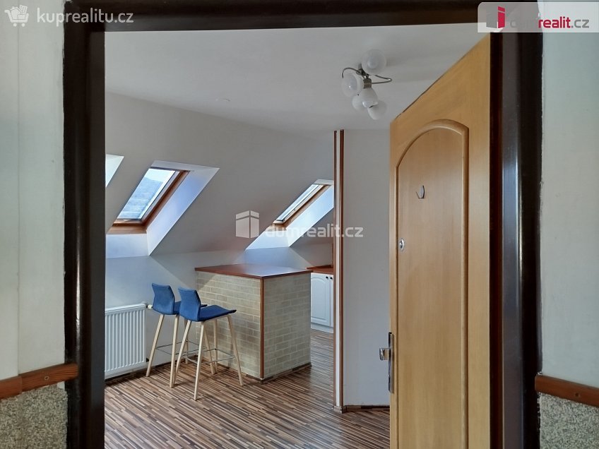 Prodej bytu 3+kk 88 m^2 Boženy Němcové, Klášterec nad Ohří 