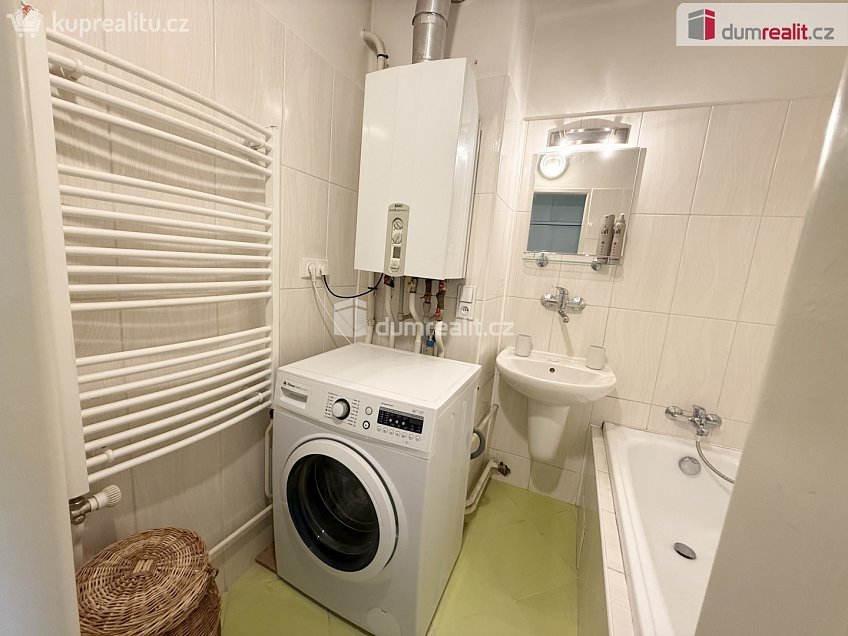 Prodej bytu 3+1 84 m^2 Sídl. Beskydské, Frenštát pod Radhoštěm 