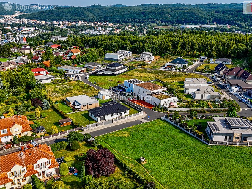 Prodej  rodinného domu 170 m^2 Dr. Přemysla Jeřábka, Karlovy Vary 