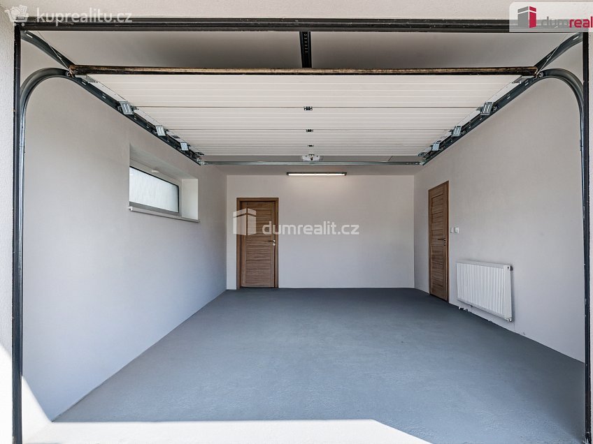 Prodej  rodinného domu 170 m^2 Dr. Přemysla Jeřábka, Karlovy Vary 