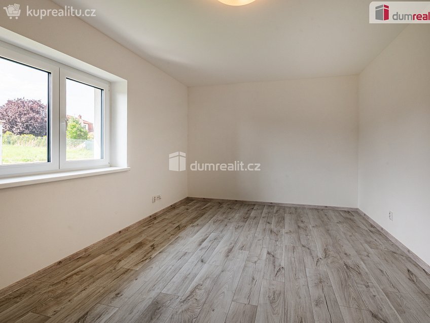 Prodej  rodinného domu 170 m^2 Dr. Přemysla Jeřábka, Karlovy Vary 