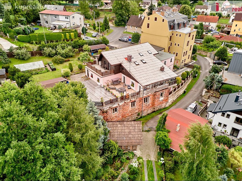 Prodej  rodinného domu 921 m^2 Borská, Dalovice 