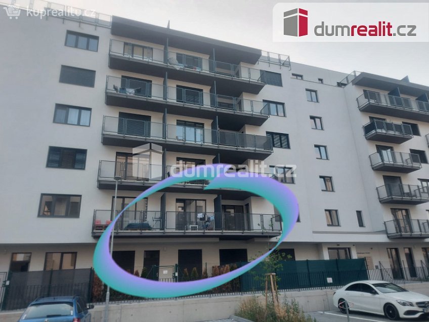 Pronájem bytu 1+kk 35 m^2 Eduarda Hamburgera, Olomouc 