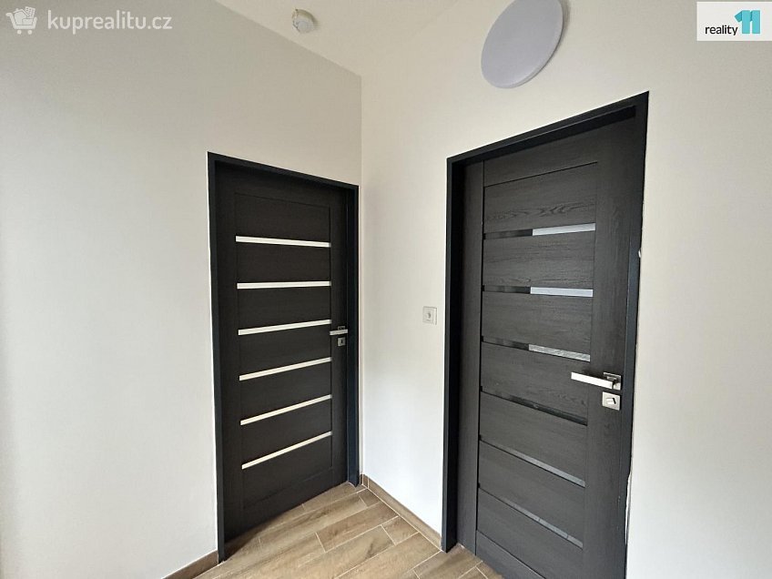 Prodej  ubytovacího zařízení 34 m^2 Michelská, Praha 4 