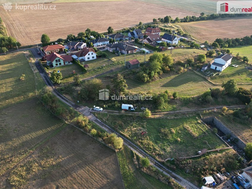 Prodej  stavebního pozemku 1494 m^2 Bystřany, Bystřany 