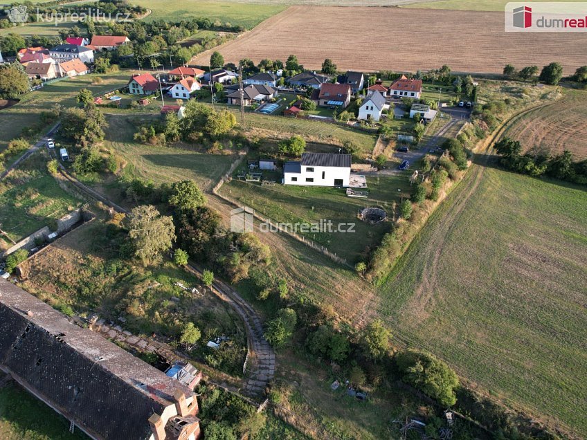 Prodej  stavebního pozemku 1494 m^2 Bystřany, Bystřany 