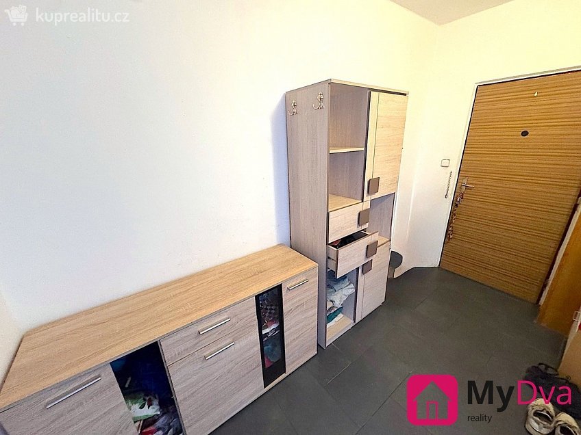 Pronájem bytu 2+1 55 m^2 Mičurinova, Znojmo 