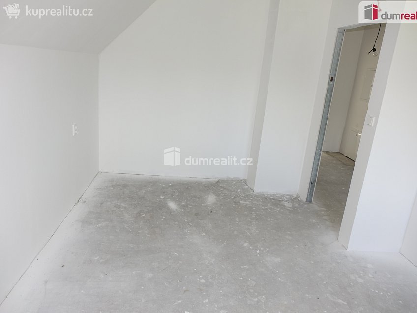 Prodej  rodinného domu 135 m^2 Libež, Libež 
