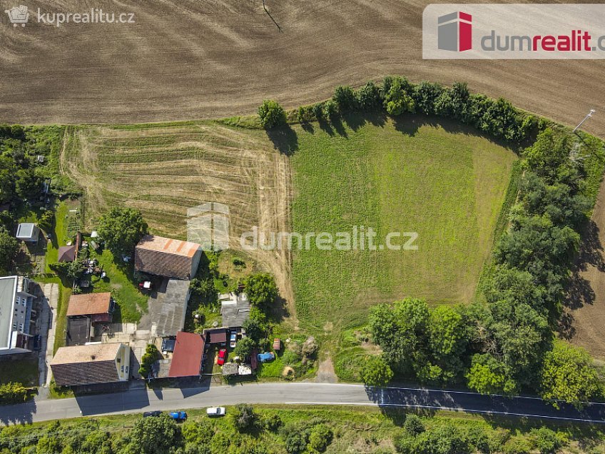 Prodej  stavebního pozemku 3478 m^2 Klobuky, Klobuky 