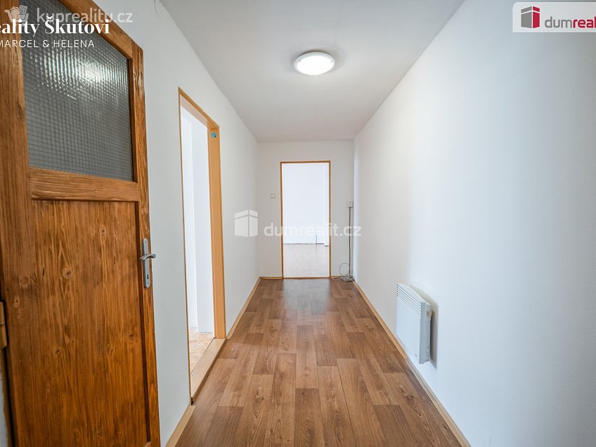 Prodej bytu 2+kk 44 m^2 Raisova, Děčín 