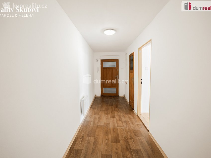 Prodej bytu 2+kk 44 m^2 Raisova, Děčín 