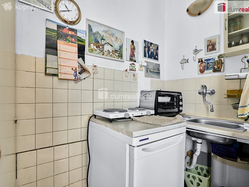Prodej bytu 1+kk 27 m^2 Sokolovská, Karlovy Vary 