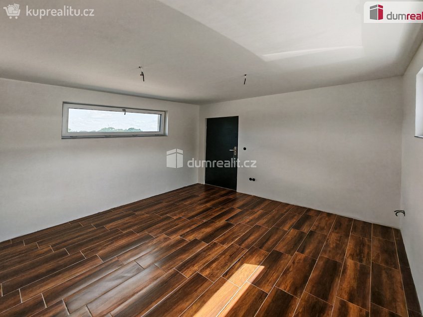 Prodej  rodinného domu 121 m^2 Strančice, Strančice 