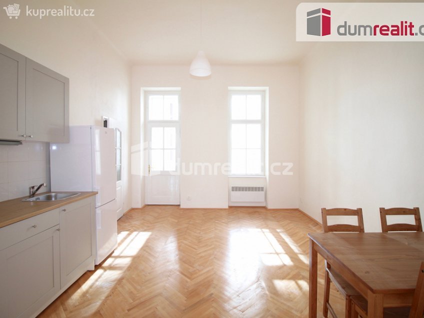 Pronájem bytu 2+kk 60 m^2 Klicperova, Praha 5 