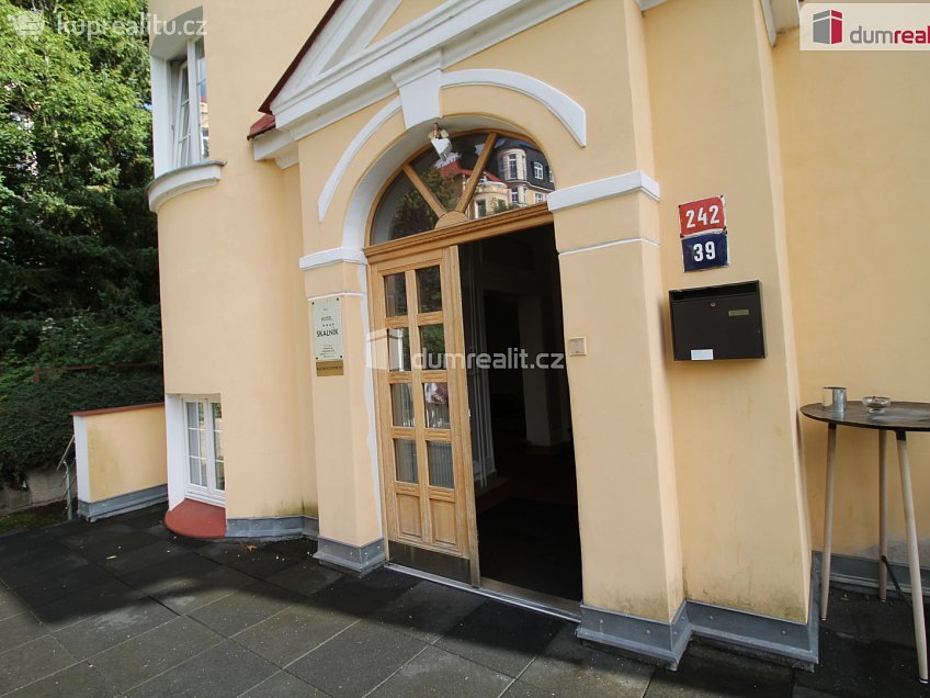 Prodej  ubytovacího zařízení 1200 m^2 Anglická, Mariánské Lázně 