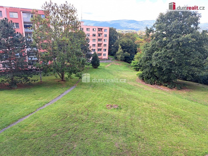 Pronájem bytu 2+1 54 m^2 Jana Zajíce, Ústí nad Labem 