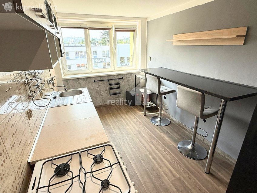 Pronájem bytu 2+1 65 m^2 Na Skalce, Humpolec 