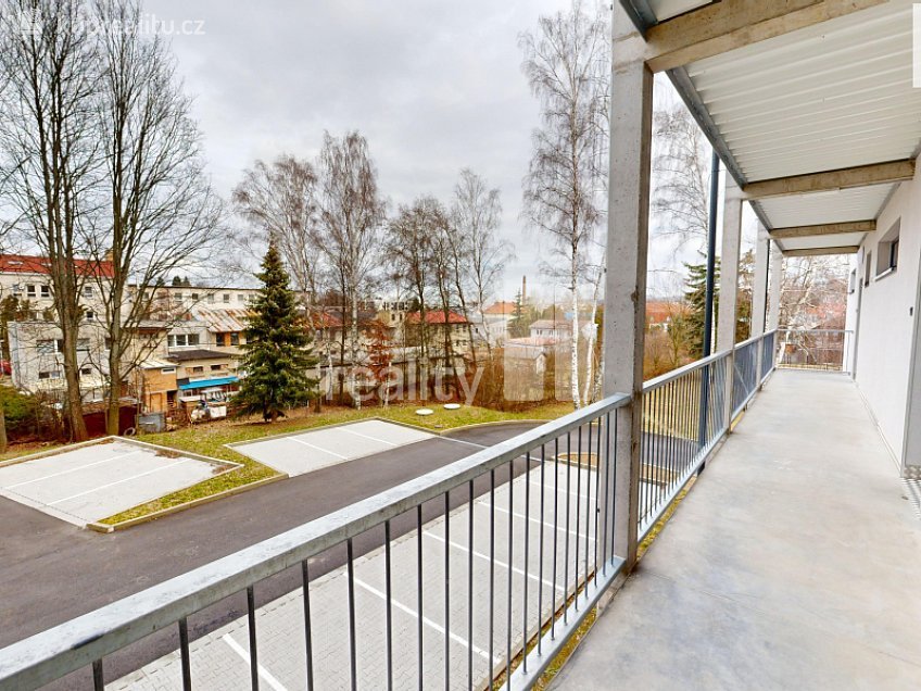 Pronájem bytu 2+kk 53 m^2 V Brance, Humpolec 