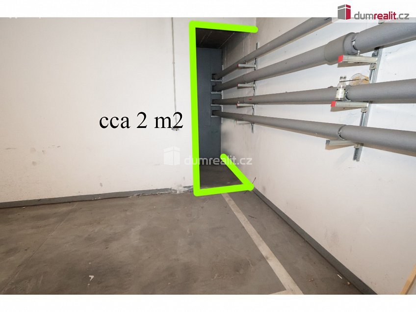 Pronájem  garáže 15 m^2 Velké Kunratické, Praha-Kunratice 