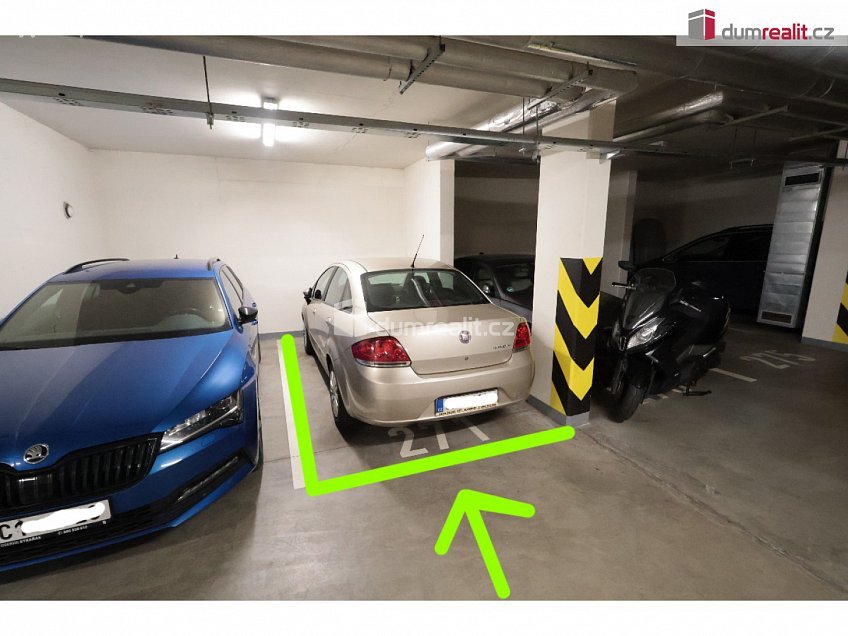 Pronájem  garáže 15 m^2 Merhoutova, Praha-Kunratice 