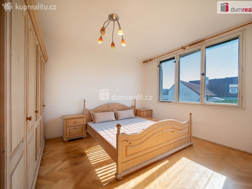 Prodej bytu 2+1 42 m^2 Netolická, Lhenice 