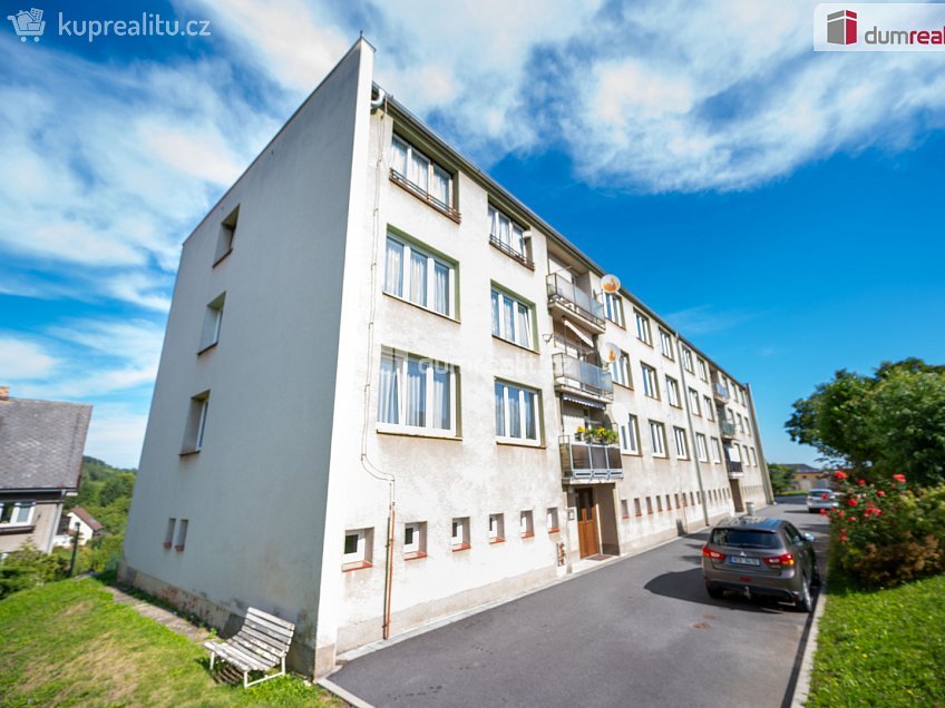 Prodej bytu 2+1 42 m^2 Netolická, Lhenice 