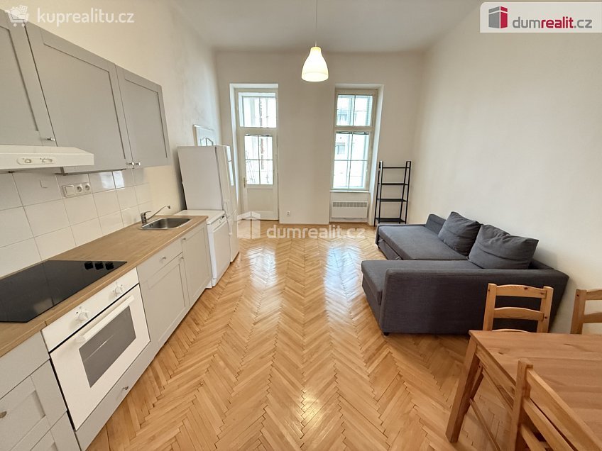 Pronájem bytu 2+kk 60 m^2 Klicperova, Praha 5 
