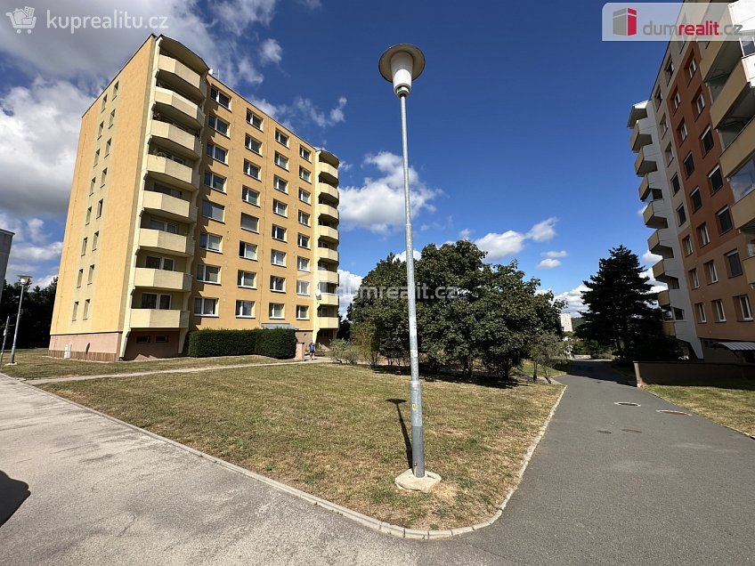 Pronájem bytu 3+1 70 m^2 Axmanova, Brno 
