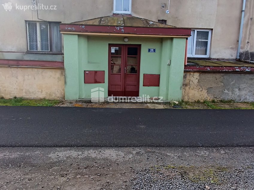 Pronájem bytu 1+kk 16 m^2 Nádražní, Benešov nad Ploučnicí 
