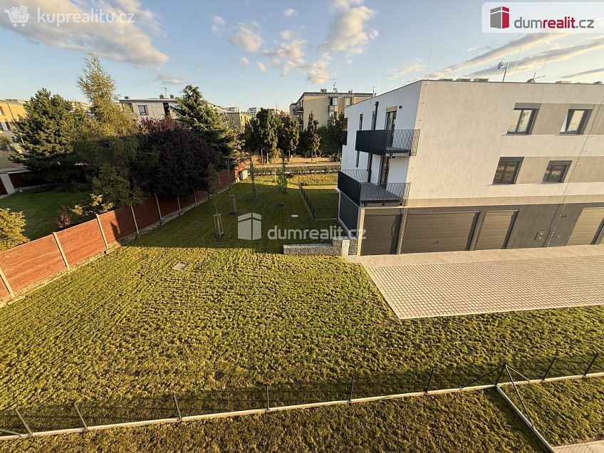 Pronájem bytu 2+kk 61 m^2 Strážovická, Praha-Zličín 