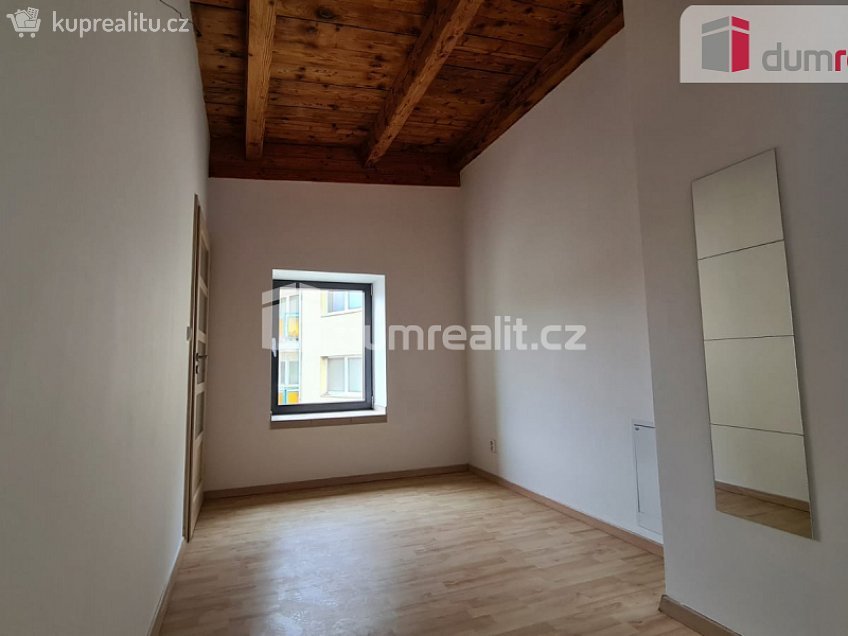 Pronájem bytu 3+kk 78 m^2 Rybova, Kralupy nad Vltavou 