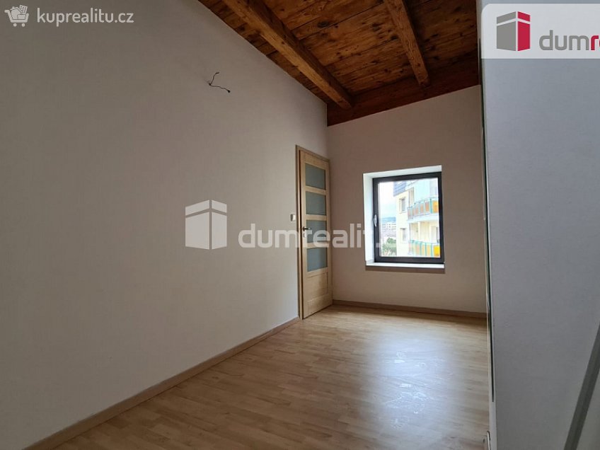 Pronájem bytu 3+kk 78 m^2 Rybova, Kralupy nad Vltavou 