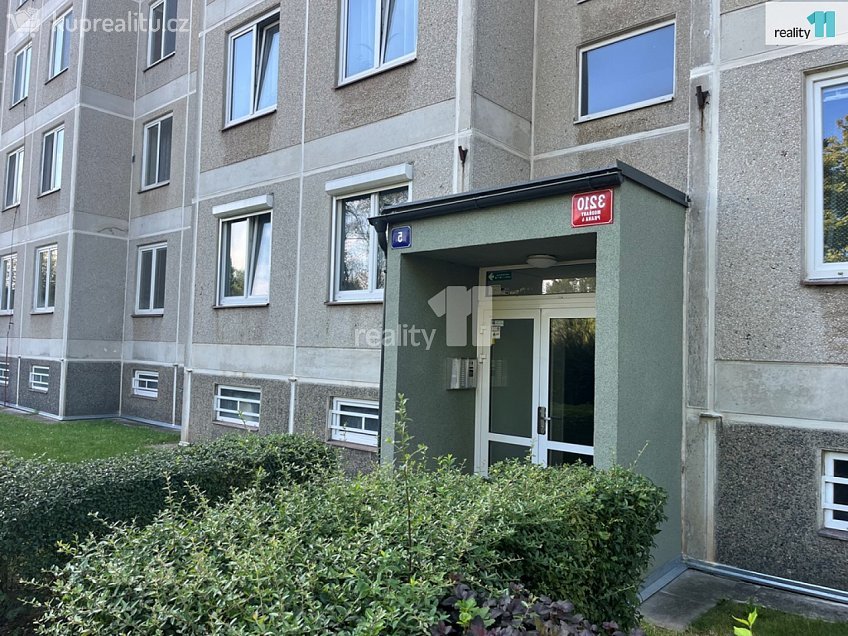 Prodej bytu 1+kk 29 m^2 Levského, Praha 12 